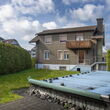 Wohnhaus Rückansicht mit Pool - Dorfstrasse 5 in Rain, WBG-Rain